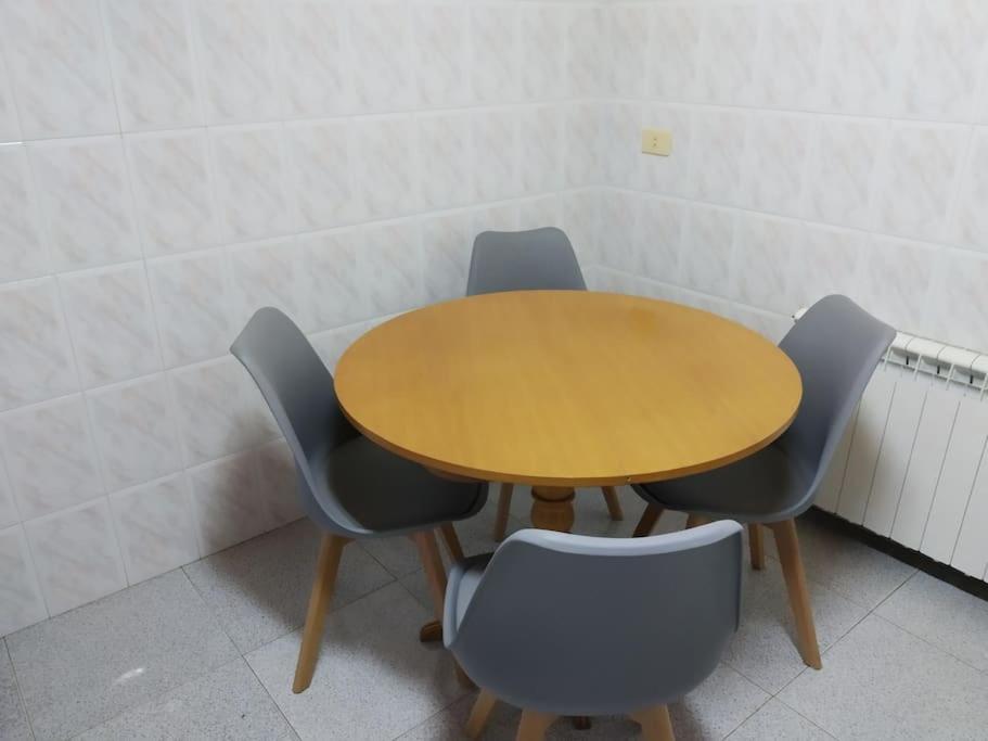Apartamento Con Terraza Y Vistas Al Mar Bueu Luaran gambar